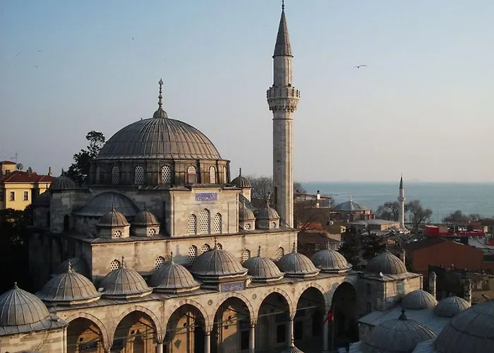 Отель Sultan Palace