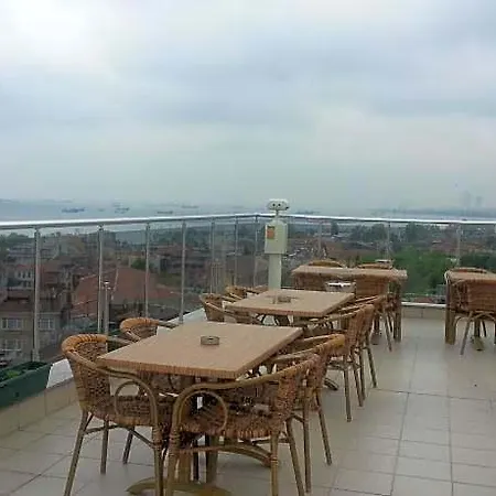 Sultan Palace 3*