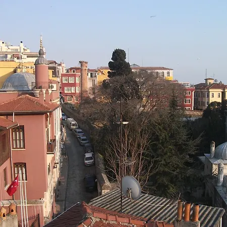 Sultan Palace 3*